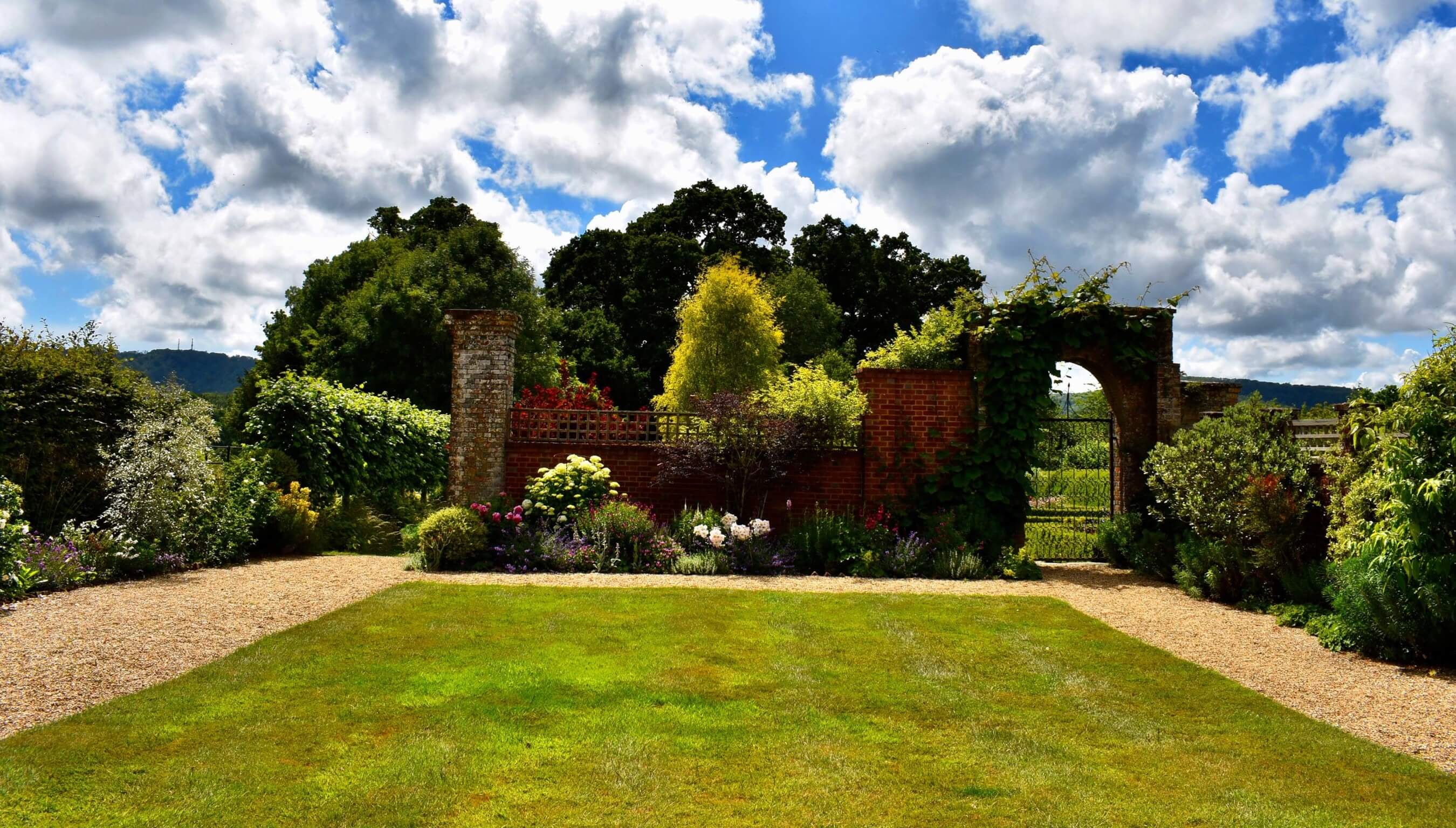 Outdoor wedding venue Bignor Park Garden detail